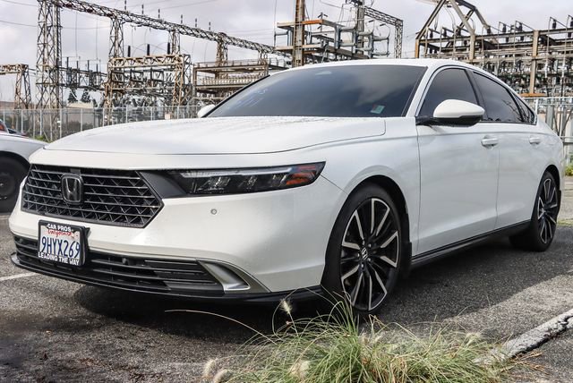 Used 2023 Honda Accord Touring image 4