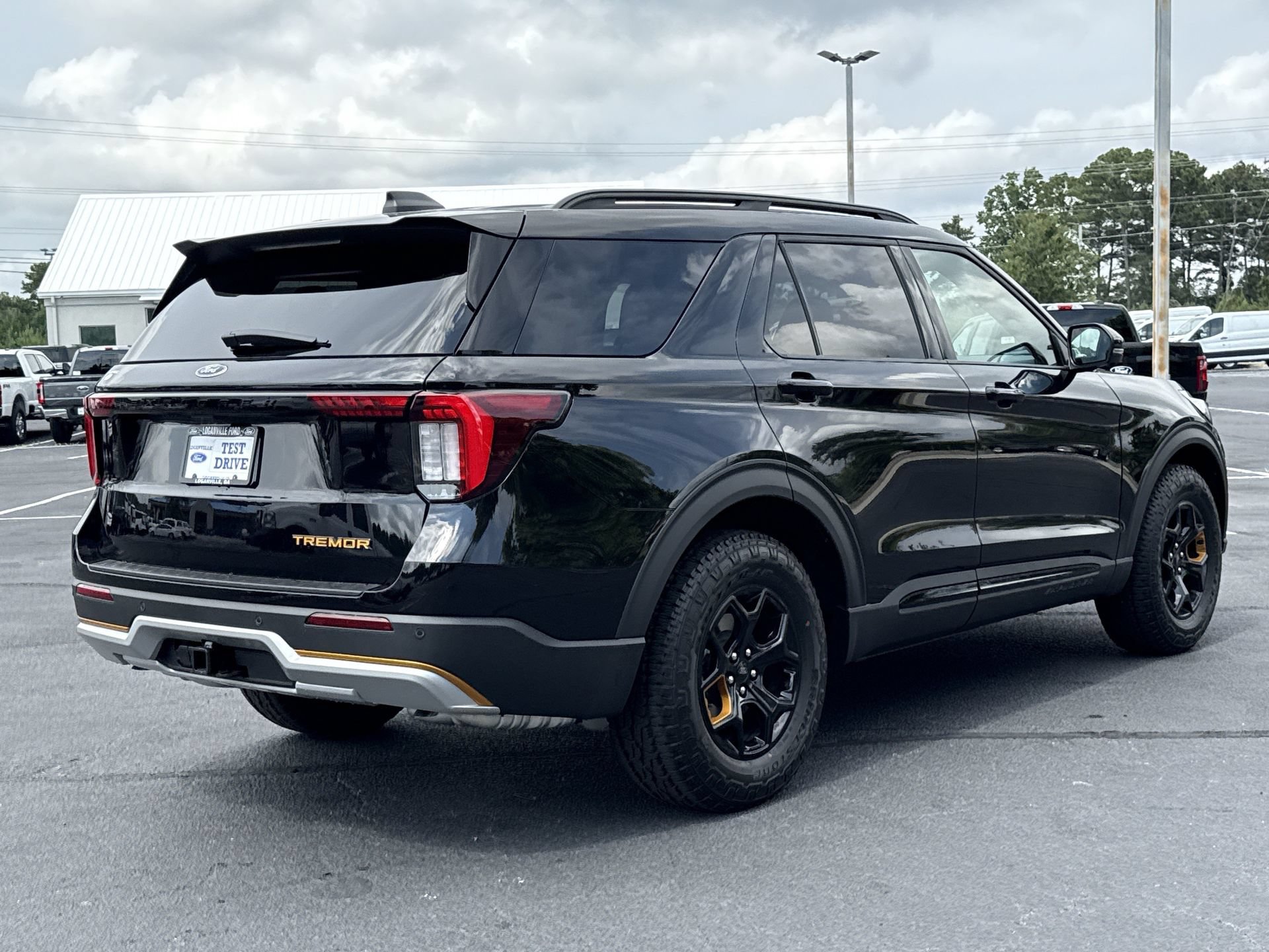 Used 2026 Ford Explorer Tremor w/ Tremor Convenience Package AWD/4WD image 30