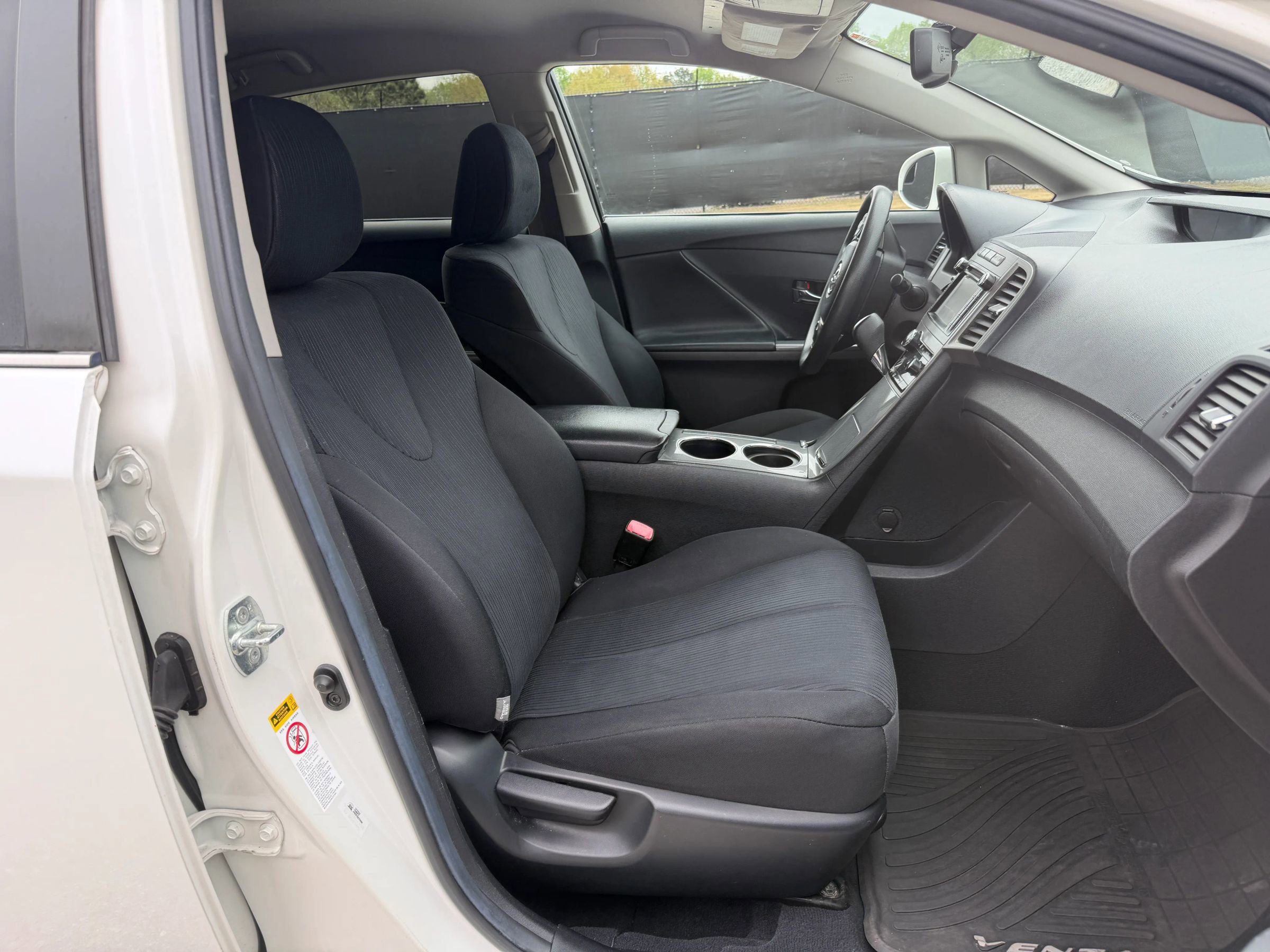 Used 2013 Toyota Venza LE image 10