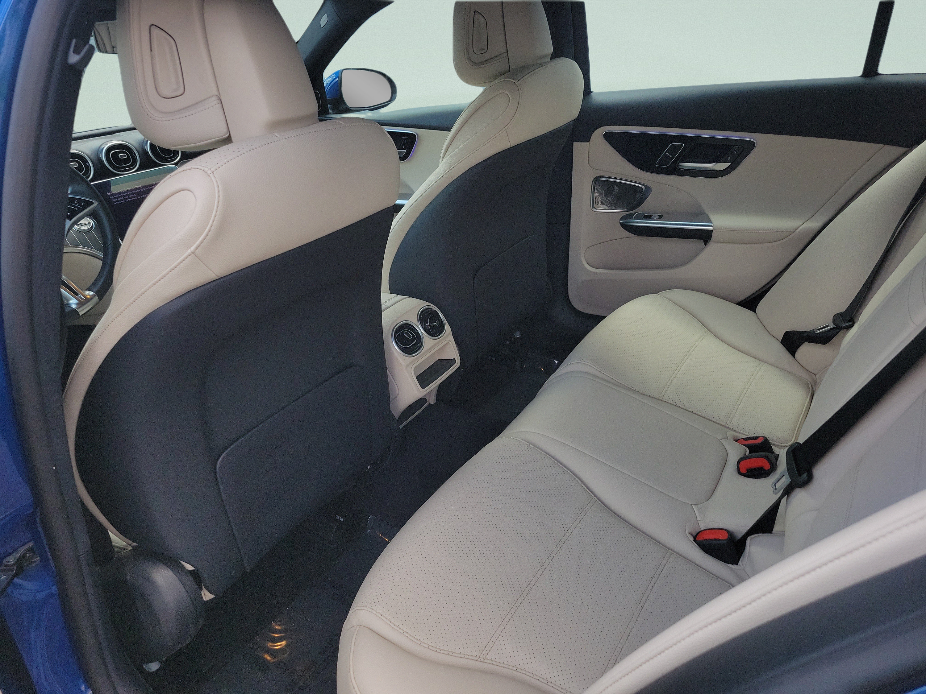 Certified 2023 Mercedes-Benz C 300 Sedan image 10