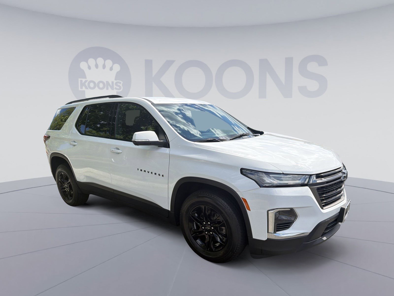 Used 2023 Chevrolet Traverse LT w/ Midnight/Sport Edition AWD/4WD image 10