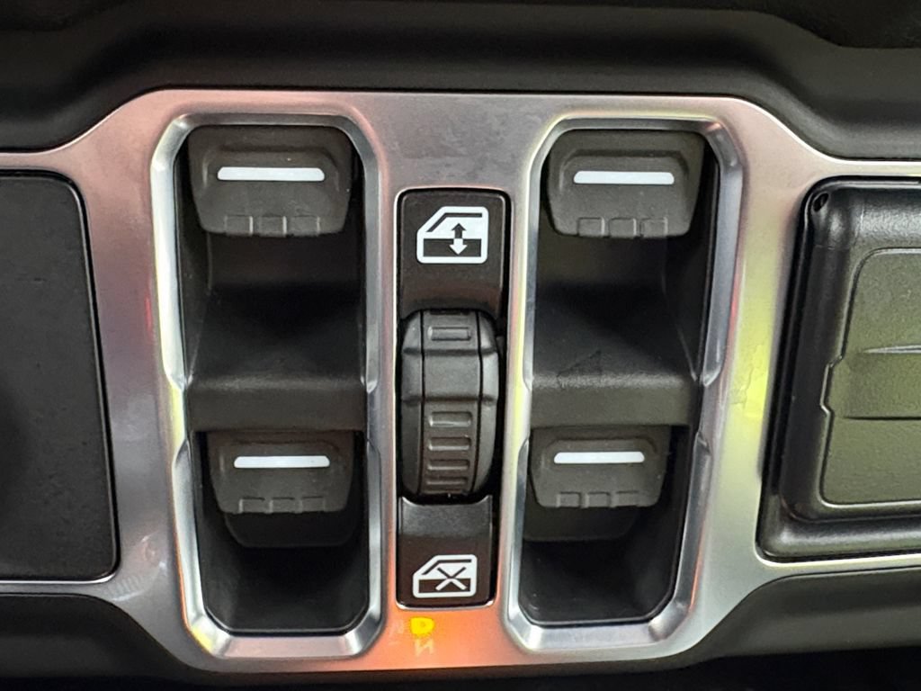 New 2026 Jeep Wrangler Unlimited Sport AWD/4WD image 13