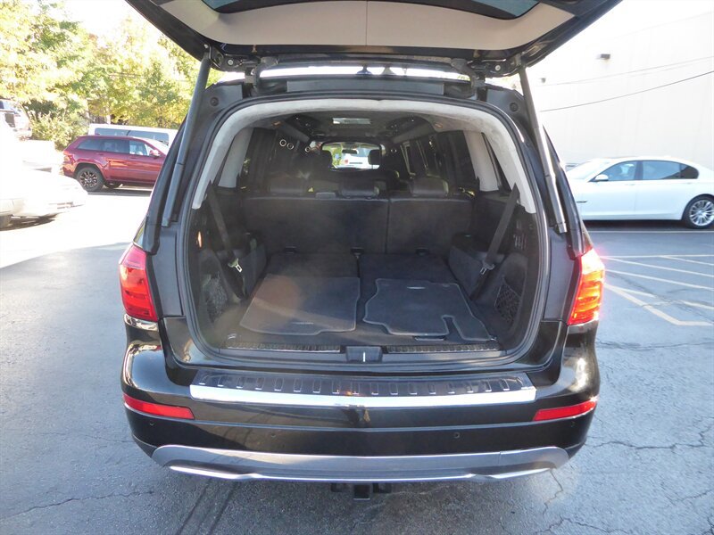 Used 2013 Mercedes-Benz GL 450 4MATIC image 35
