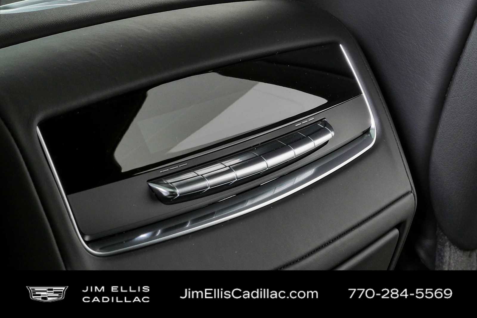 New 2026 Cadillac Escalade Platinum Sport w/ LPO, ONYX Package AWD/4WD image 22