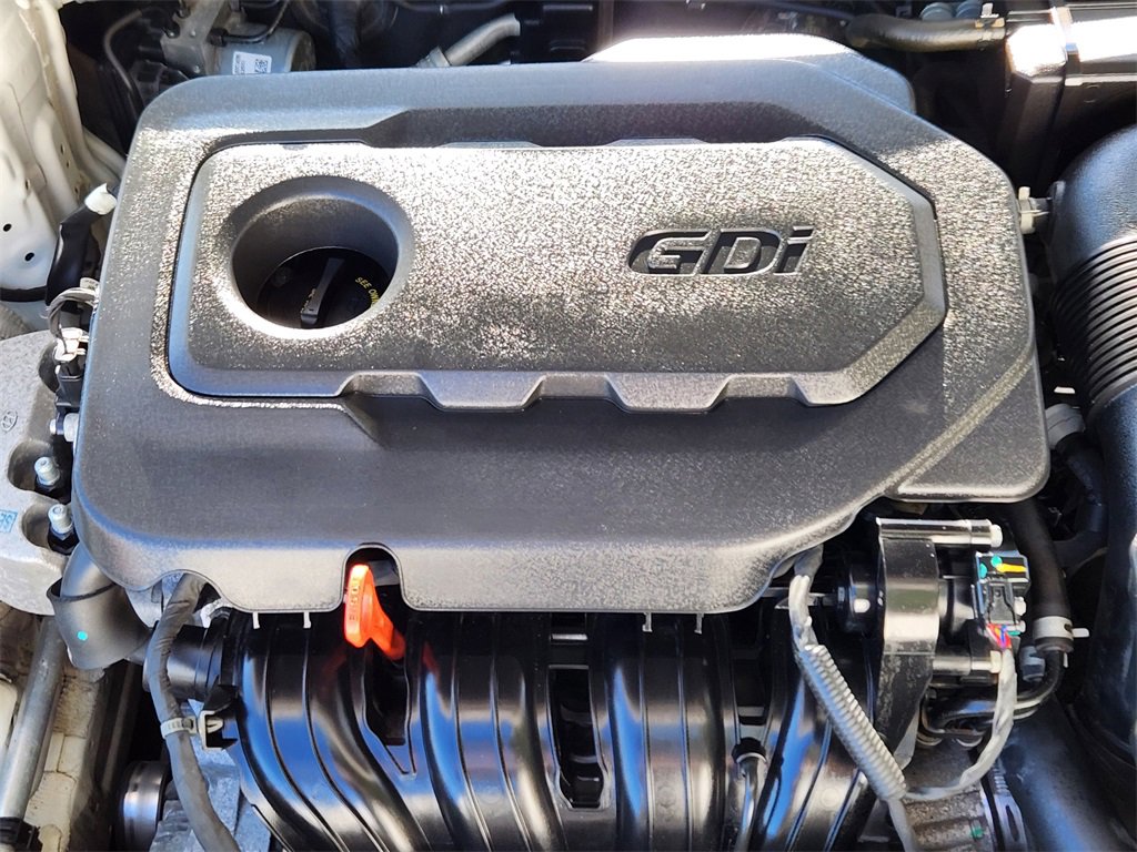 Used 2020 Kia Optima LX image 9