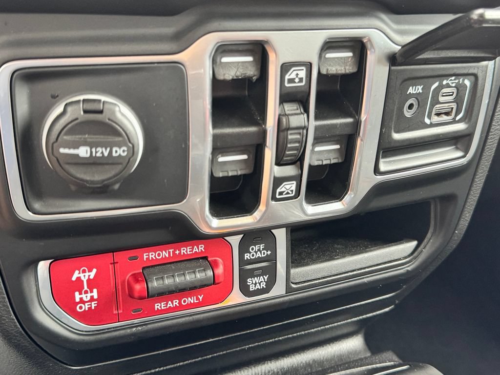 Used 2021 Jeep Wrangler Unlimited Rubicon AWD/4WD image 22