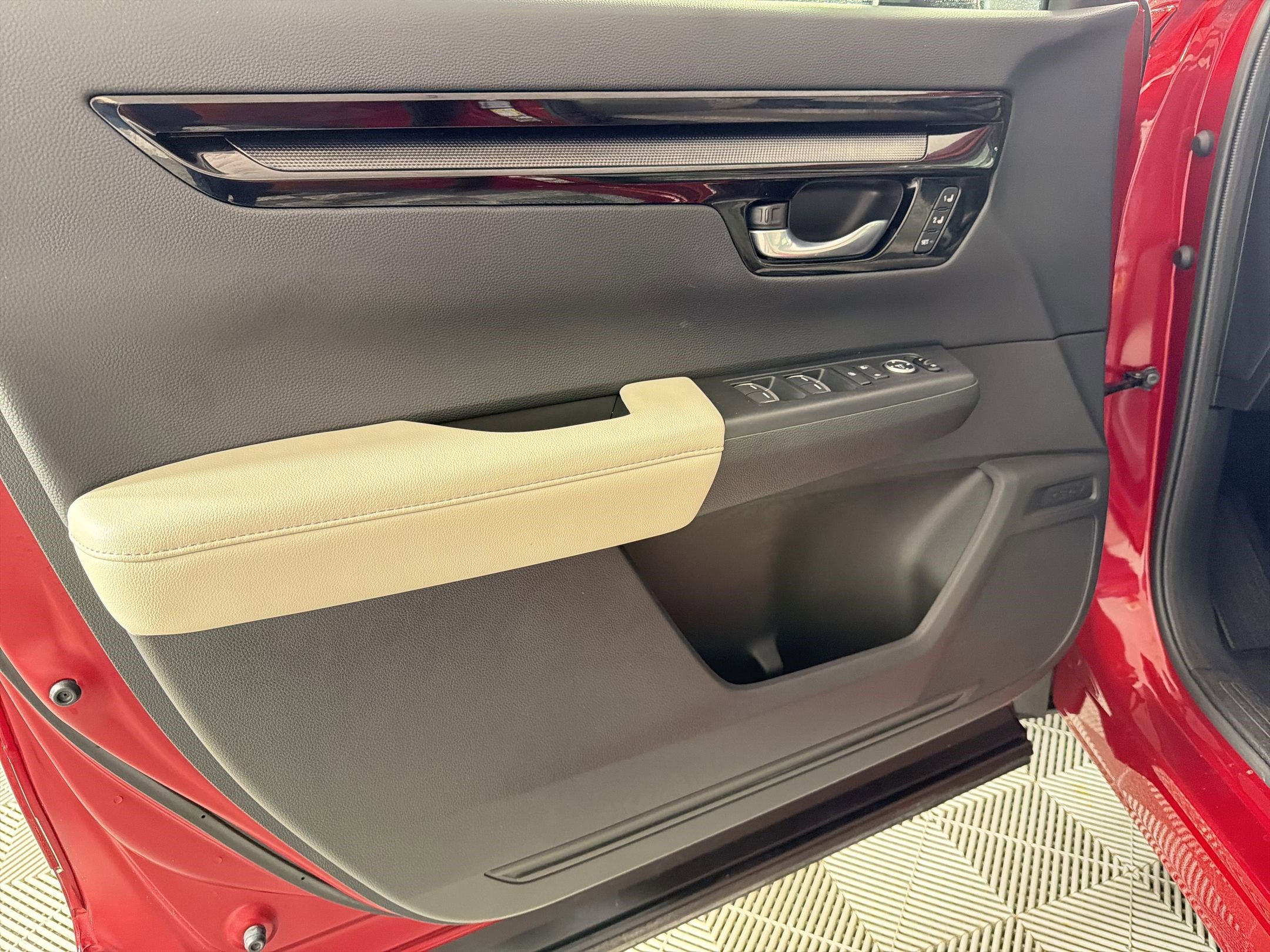 Certified 2023 Honda CR-V EX-L image 13