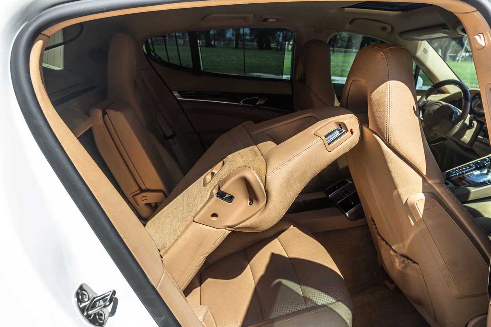 Used 2012 Porsche Panamera S RWD image 52