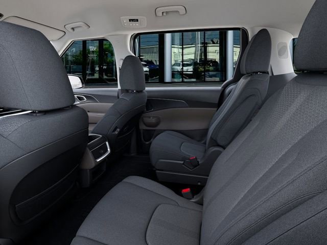New 2026 Kia Carnival LX image 18