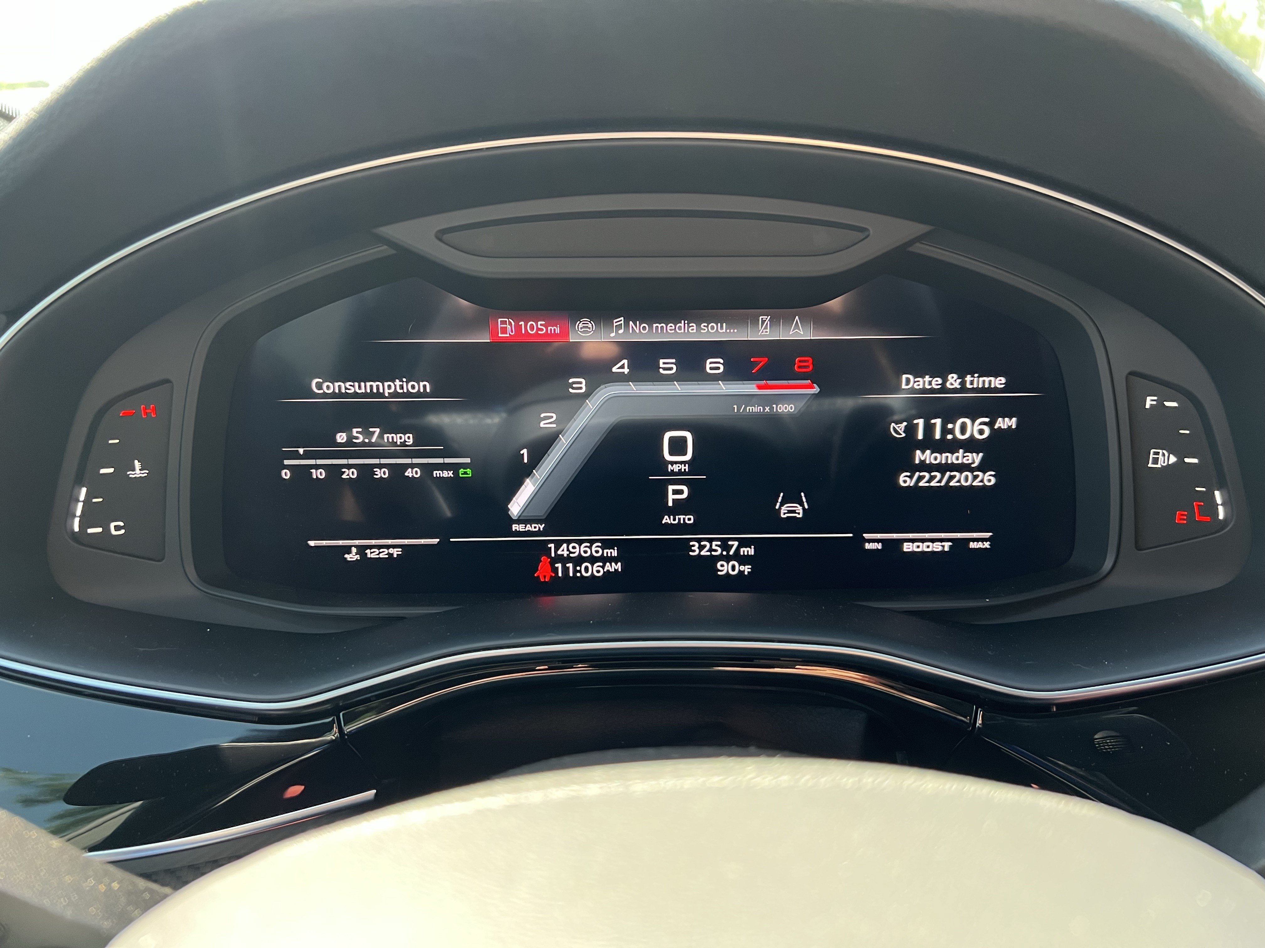 Used 2024 Audi SQ8 Premium Plus AWD/4WD image 21