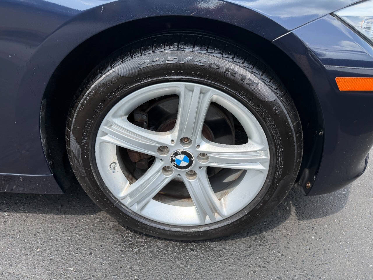 Used 2014 BMW 328d xDrive Sedan w/ Driver Assistance Package AWD/4WD image 6