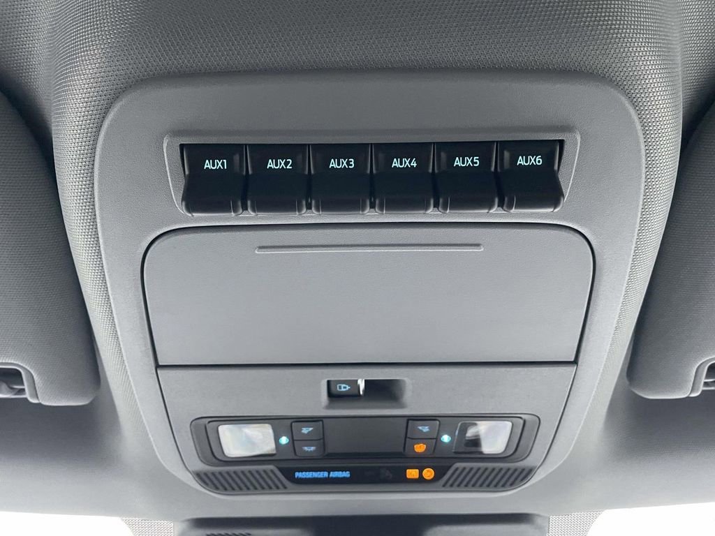 New 2026 Ford F250 XLT w/ XLT Premium Package image 6