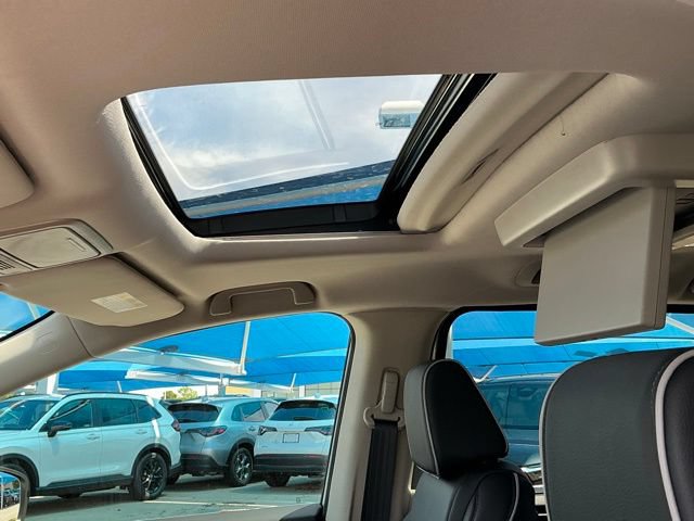 New 2026 Honda Odyssey Touring image 13