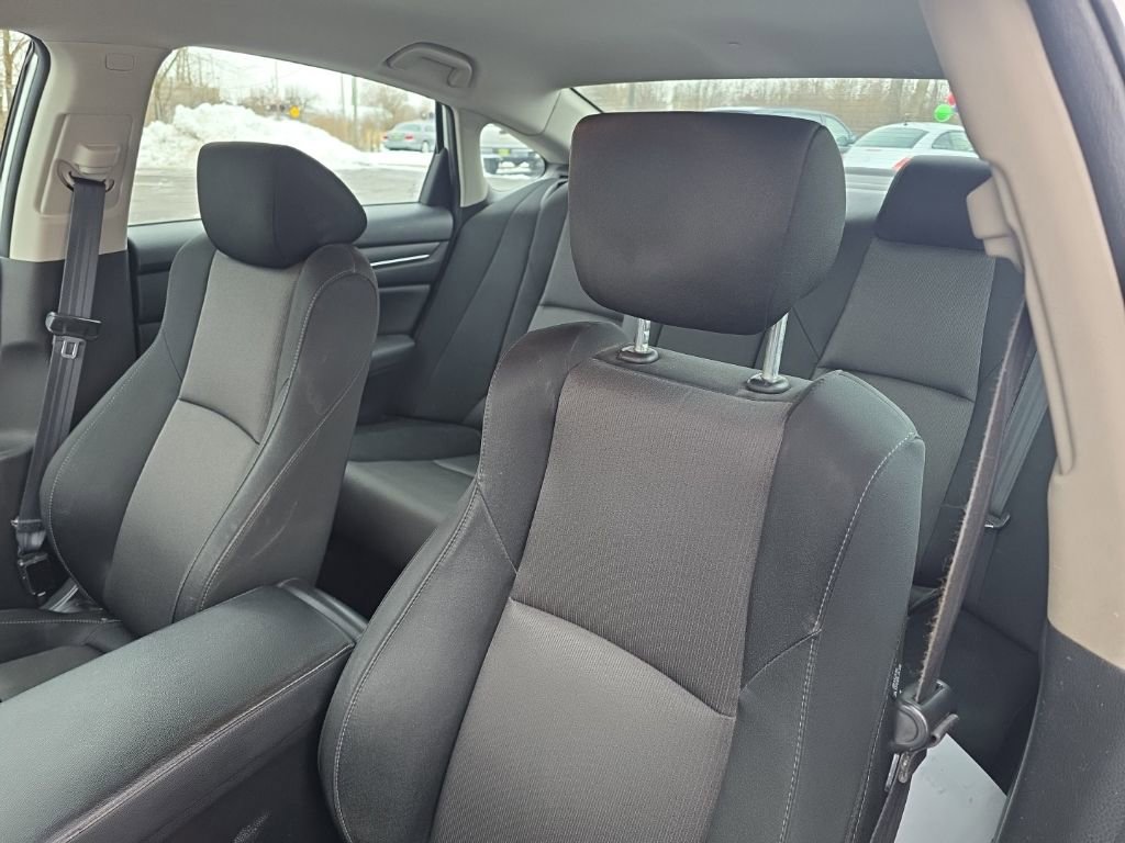 Used 2021 Honda Accord LX image 15