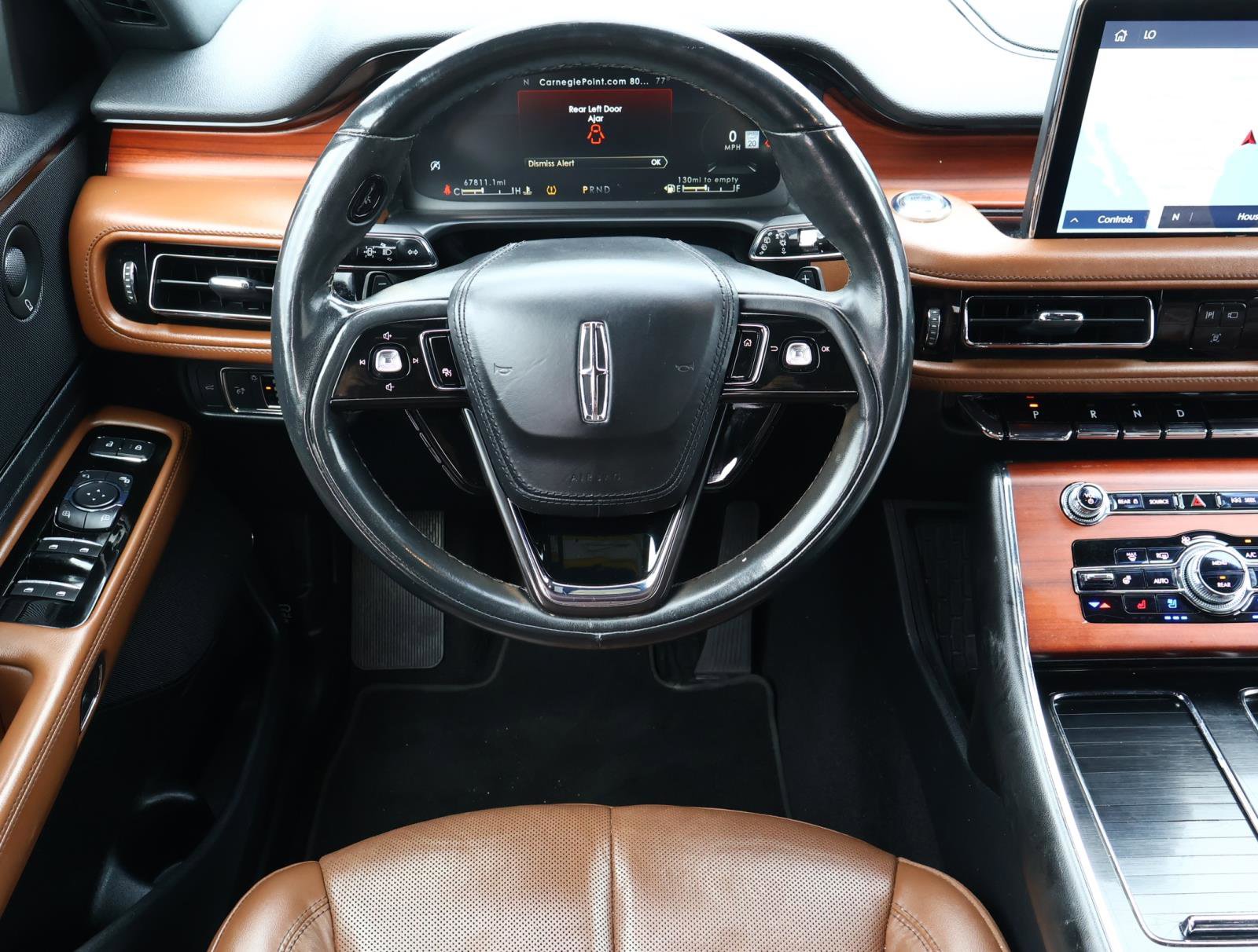 Used 2022 Lincoln Aviator Reserve w/ Elements Package Plus image 10