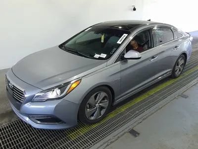 Used 2016 Hyundai Sonata Limited w/ Option Group 02