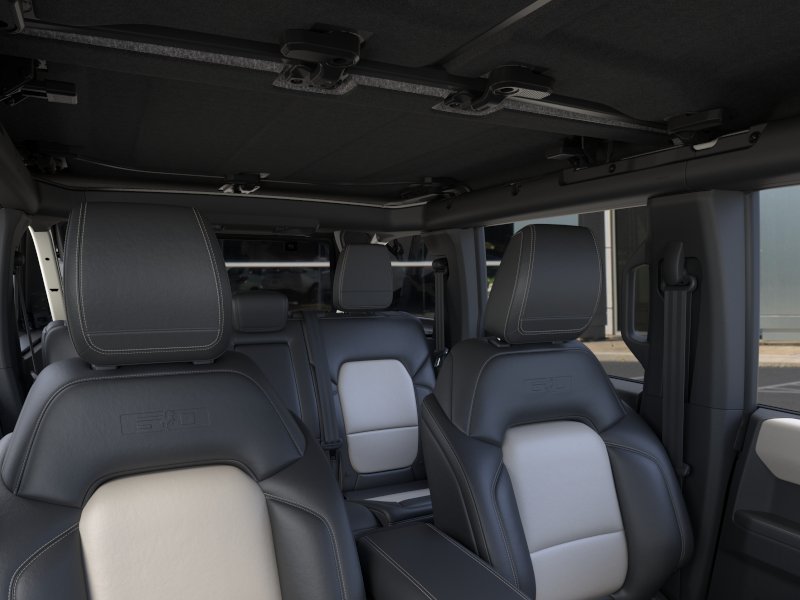 New 2026 Ford Bronco Outer Banks w/ Sasquatch Package AWD/4WD image 12