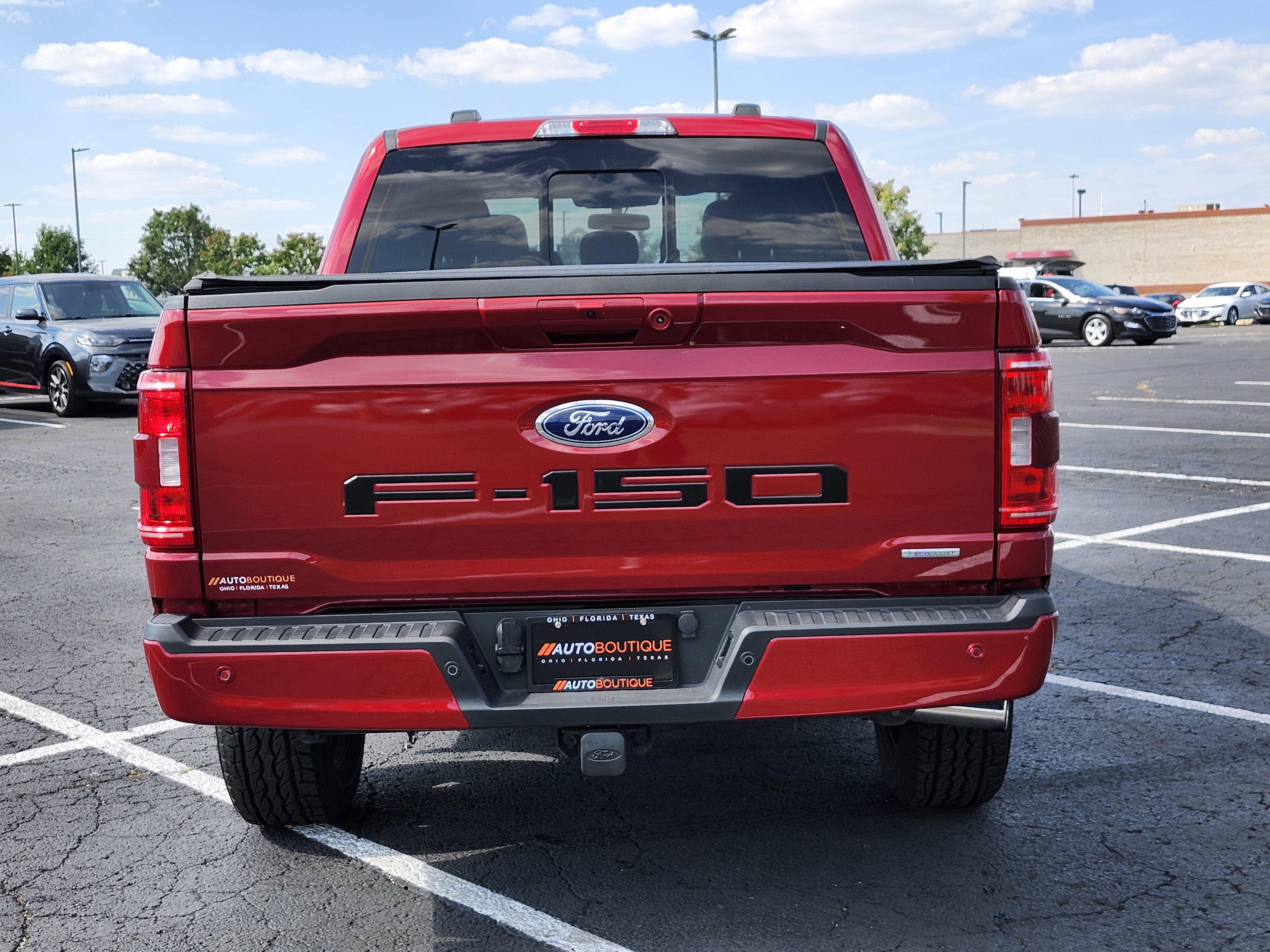 Used 2022 Ford F150 XLT w/ Equipment Group 302A High image 10