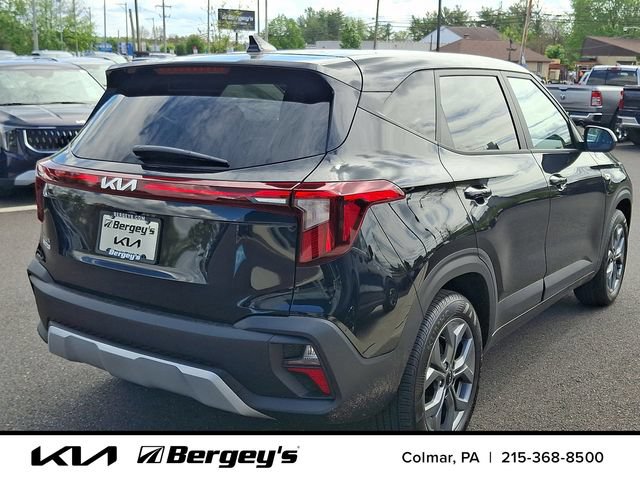 Certified 2026 Kia Seltos LX FWD image 5