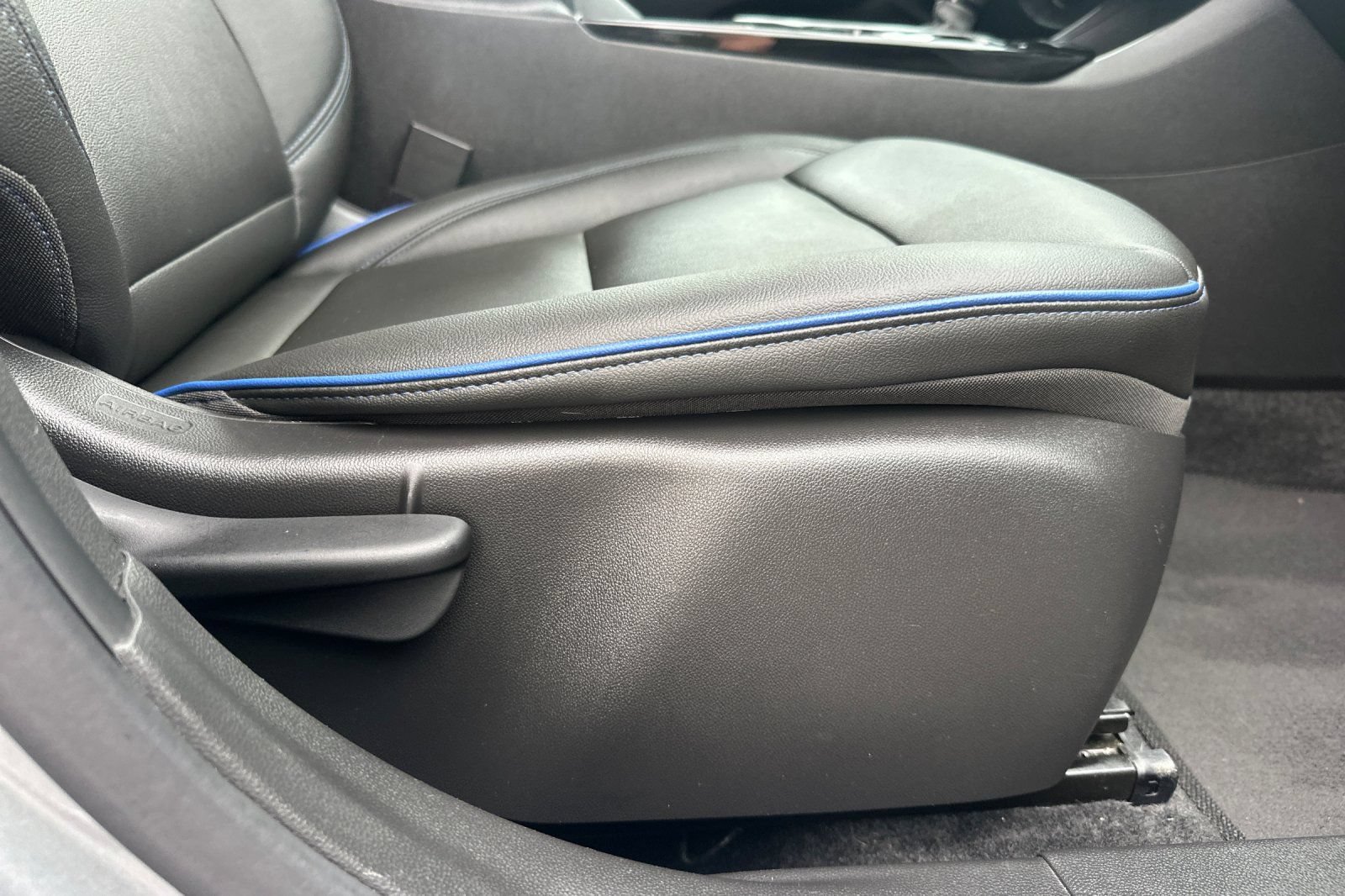 Used 2024 Buick Envista Sport Touring w/ Convenience II Package FWD image 22