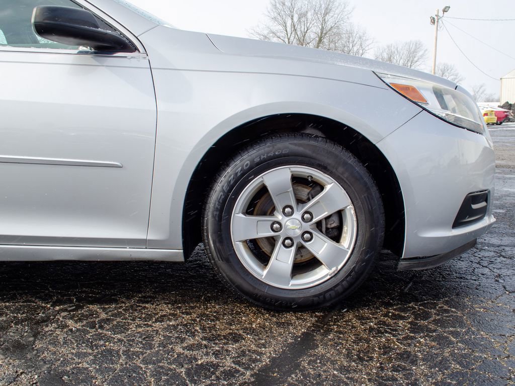 Used 2013 Chevrolet Malibu LS w/ Protection Package image 10