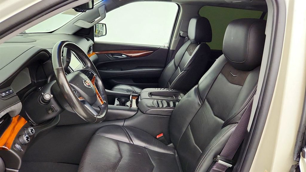 Used 2015 Cadillac Escalade ESV Premium AWD/4WD image 12