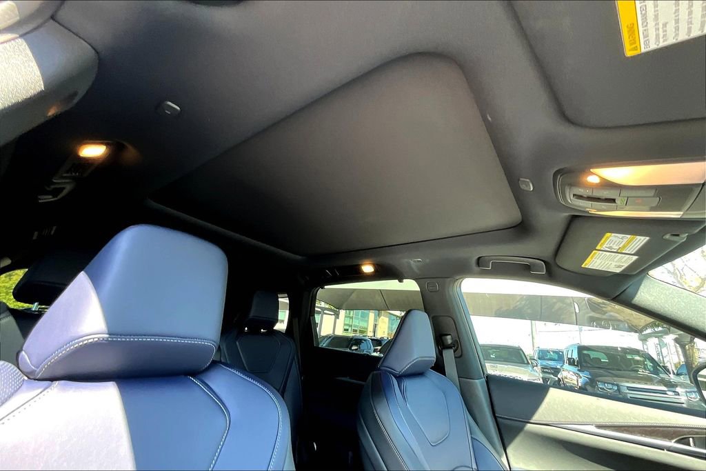 New 2026 INFINITI QX60 Sport image 24