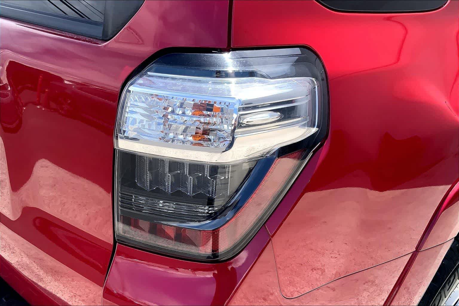 Used 2014 Toyota 4Runner SR5 RWD image 32