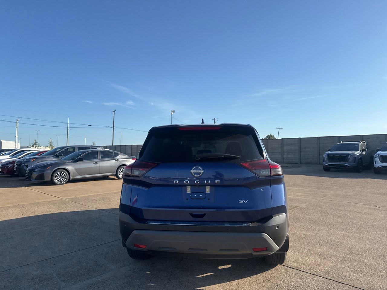 Certified 2023 Nissan Rogue SV FWD image 19