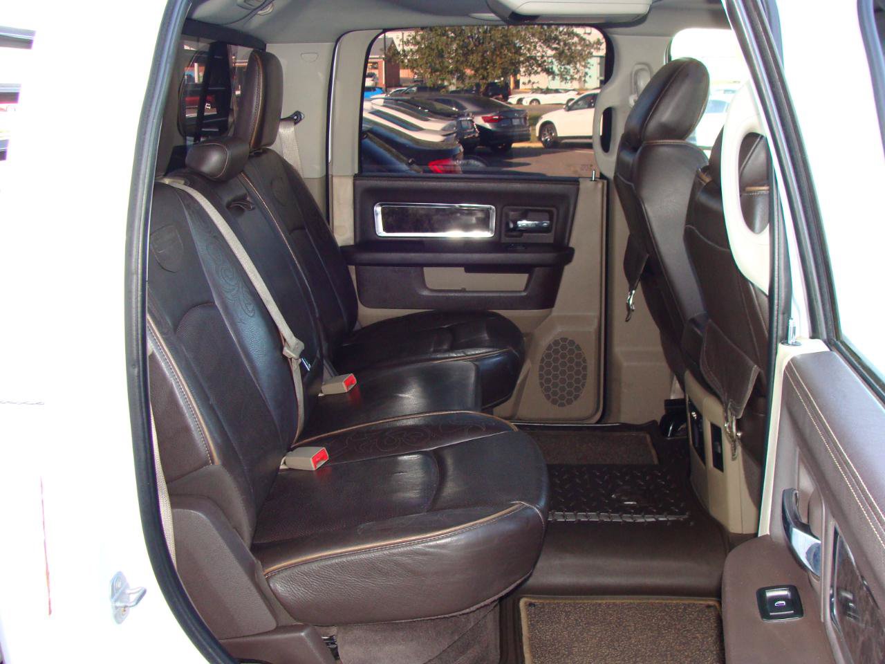 Used 2011 RAM 2500 Longhorn AWD/4WD image 11
