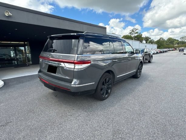 Used 2022 Lincoln Navigator Black Label AWD/4WD image 5