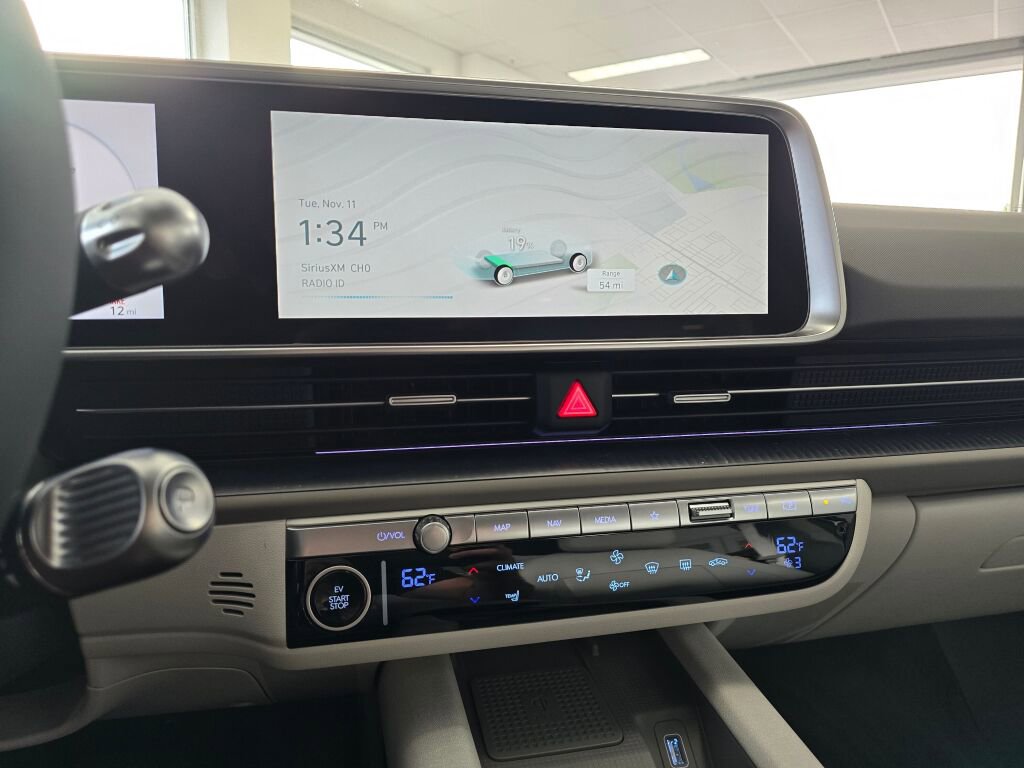 New 2025 Hyundai Ioniq 6 SEL image 22