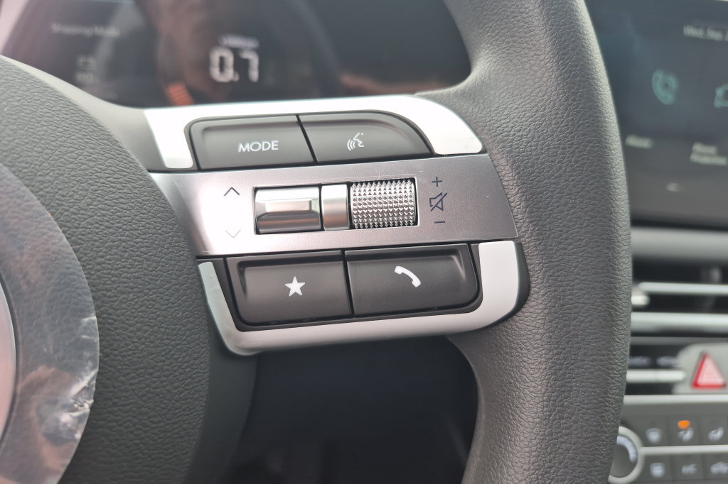New 2027 Hyundai Santa Cruz SE FWD image 25
