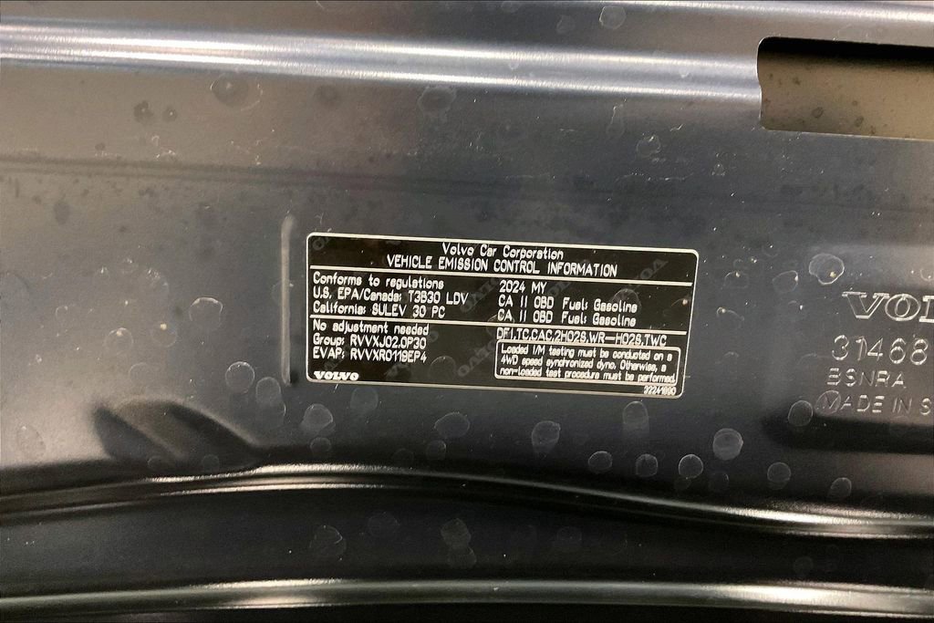 Certified 2024 Volvo S60 T8 Plus w/ Climate Package AWD/4WD image 31