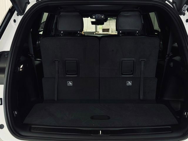 New 2026 Jeep Grand Cherokee L Limited image 11