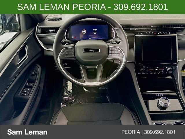 New 2025 Jeep Grand Cherokee Altitude image 22