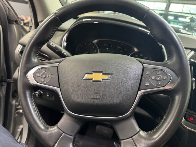 Used 2020 Chevrolet Traverse LT image 19