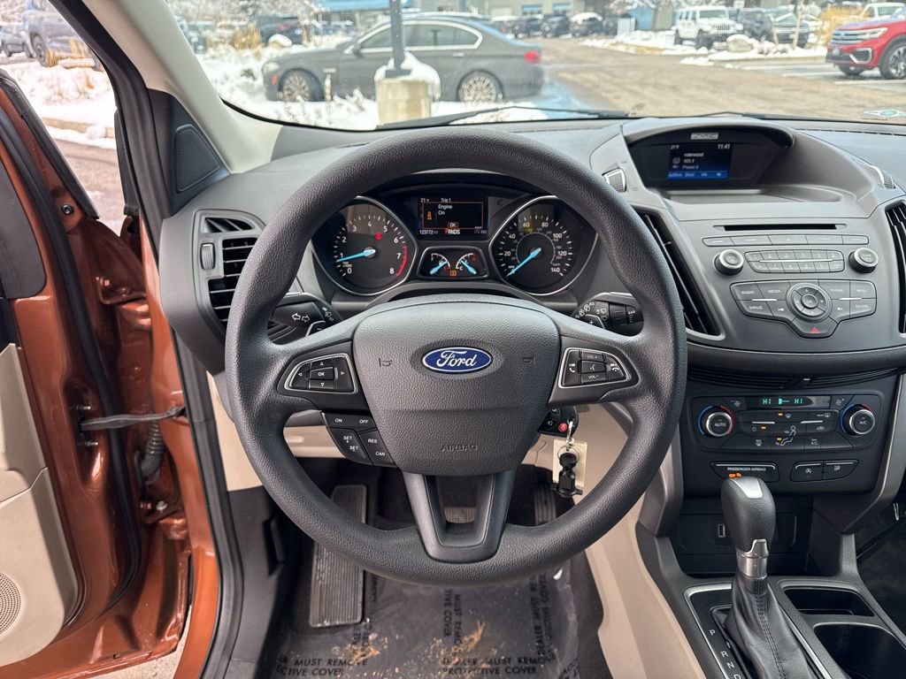 Used 2017 Ford Escape SE image 14