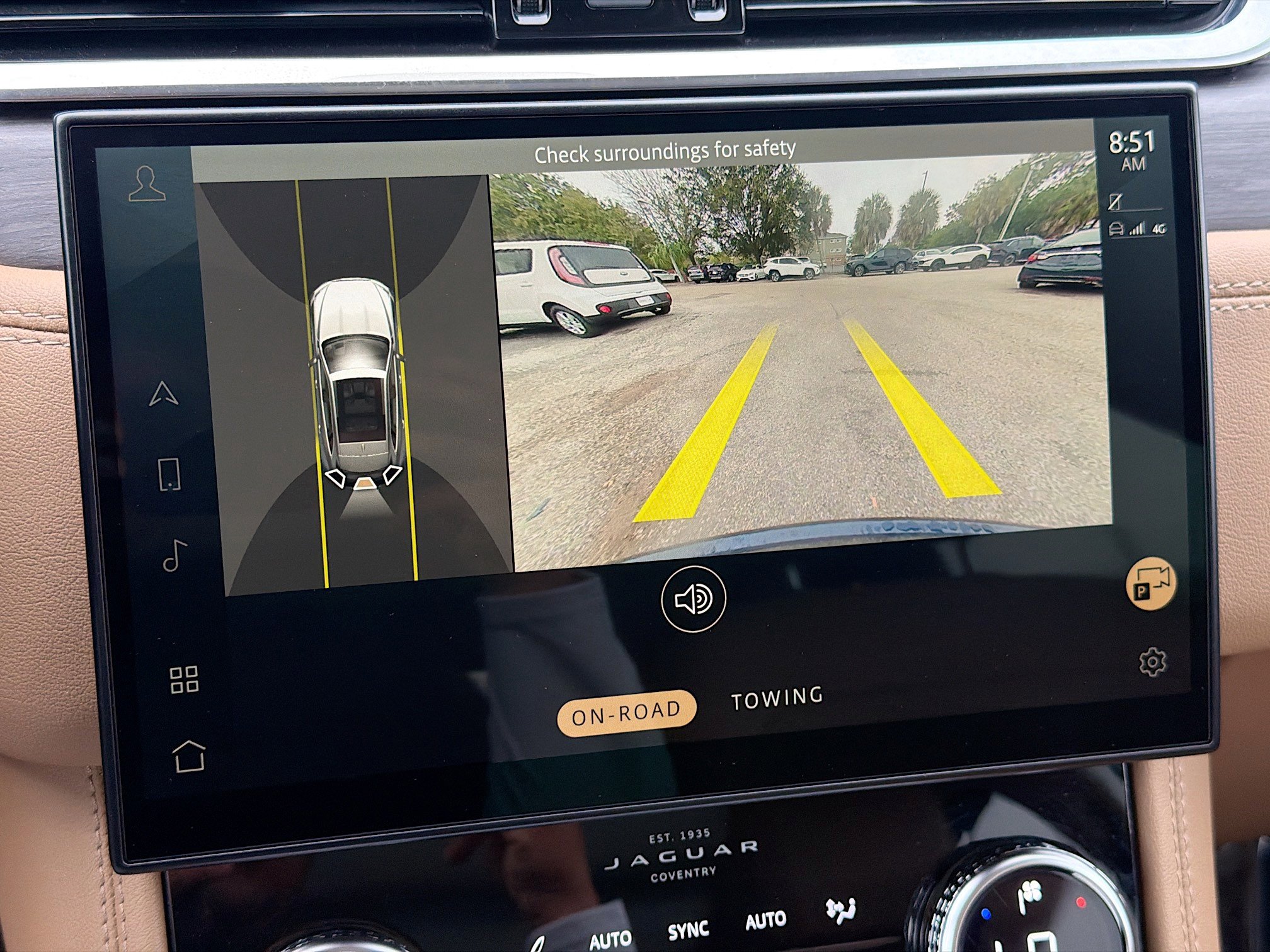 Used 2022 Jaguar F-PACE S image 33