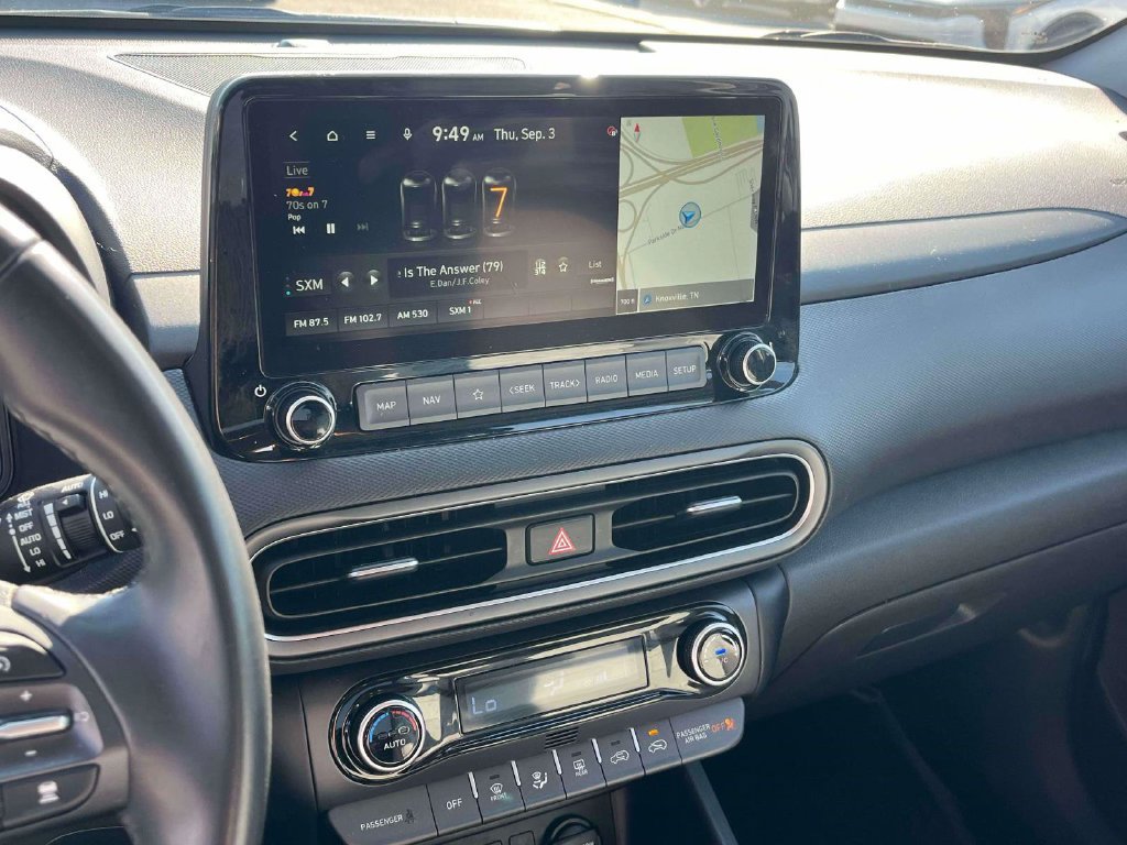 Used 2022 Hyundai Kona Limited AWD/4WD image 21