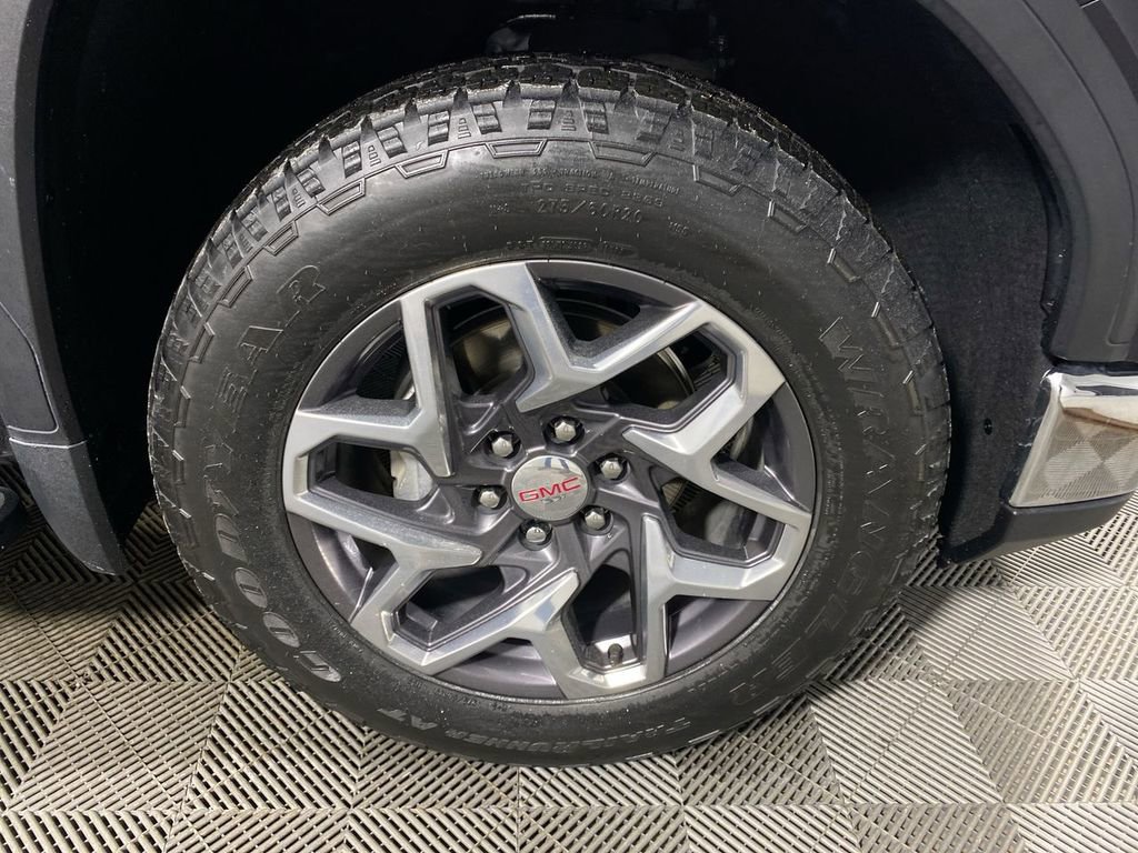 Certified 2023 GMC Sierra 1500 SLT image 10