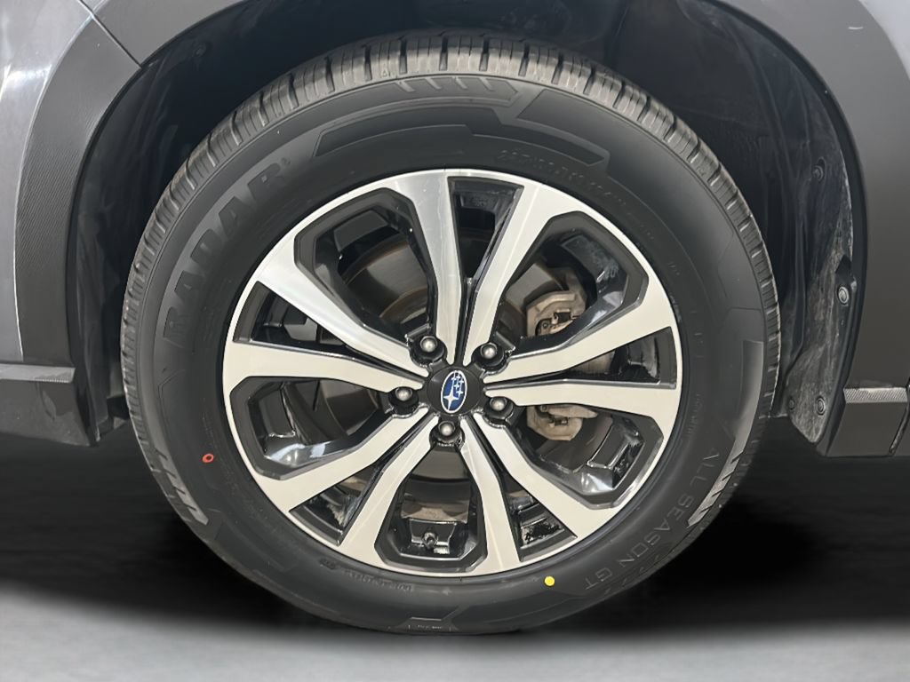 Used 2020 Subaru Forester Limited w/ Popular Package #3 AWD/4WD image 9