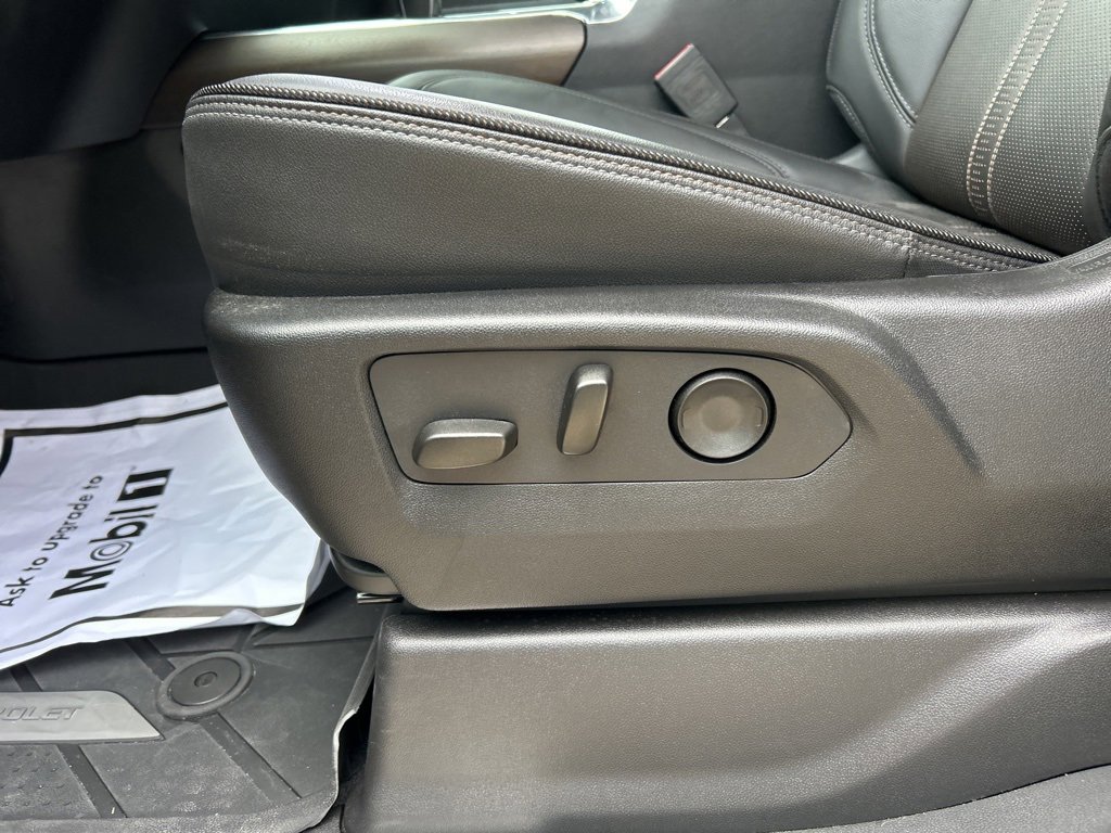 Used 2025 Chevrolet Silverado 1500 High Country w/ High Country Premium Package image 14