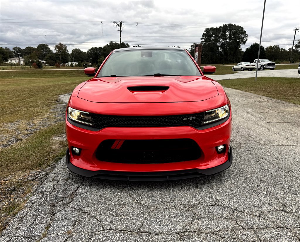 Used 2016 Dodge Charger SRT w/ Harman/Kardon Audio Group image 2