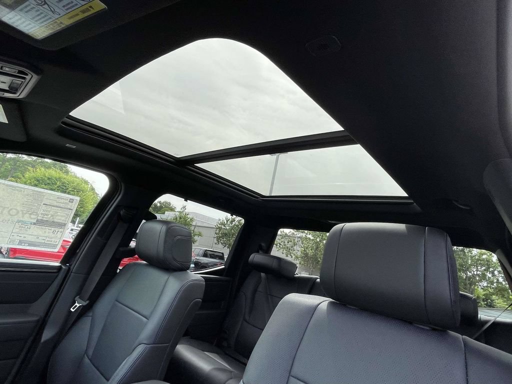 New 2026 Toyota Tundra Platinum AWD/4WD image 25