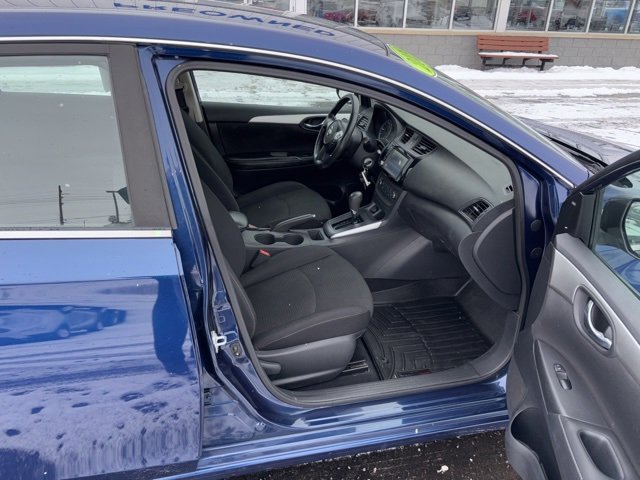 Used 2019 Nissan Sentra S image 5