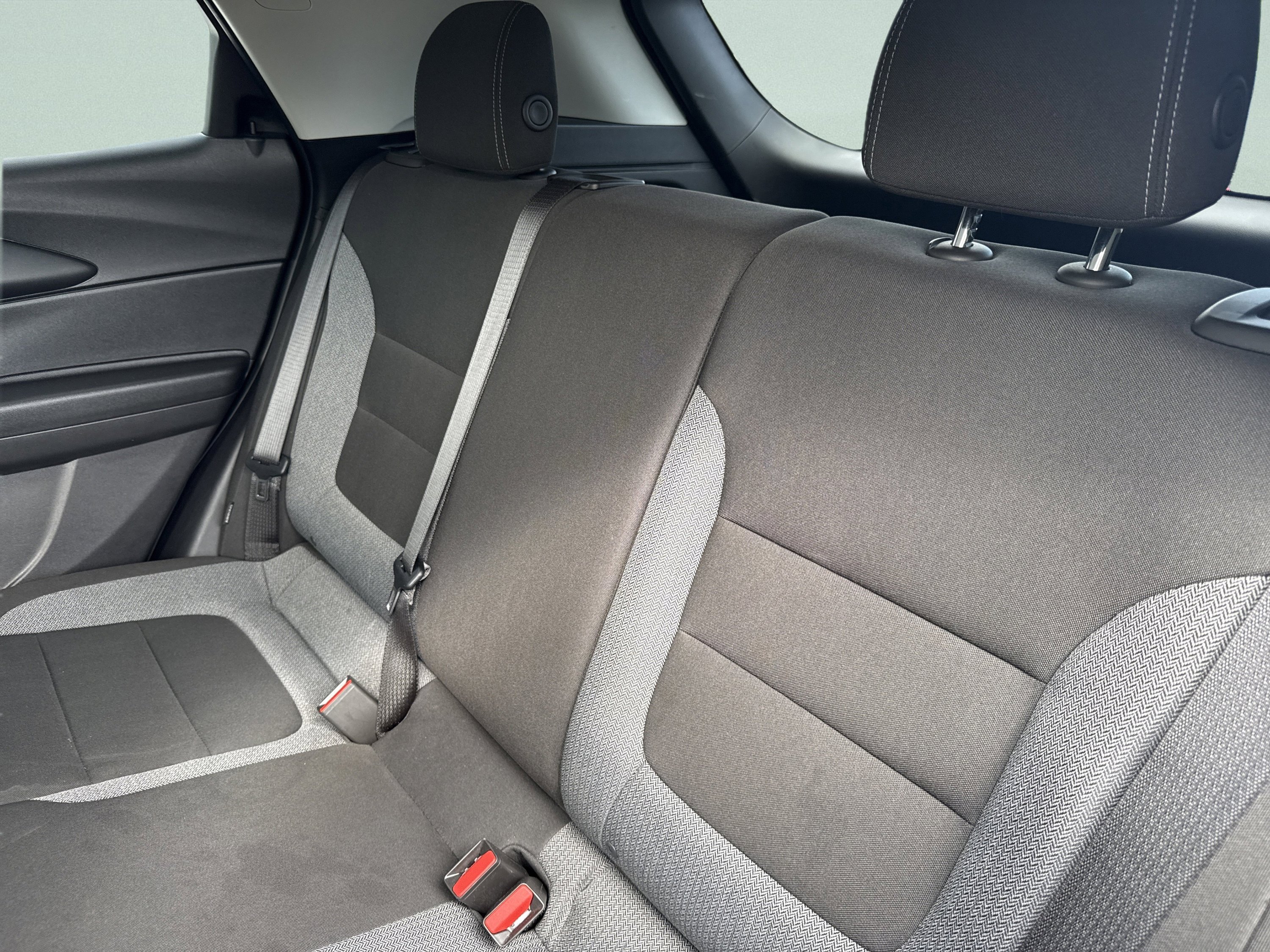 Used 2025 Chevrolet TrailBlazer LT AWD/4WD image 20
