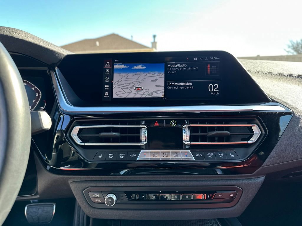 Used 2022 BMW Z4 M40i w/ Premium Package image 31