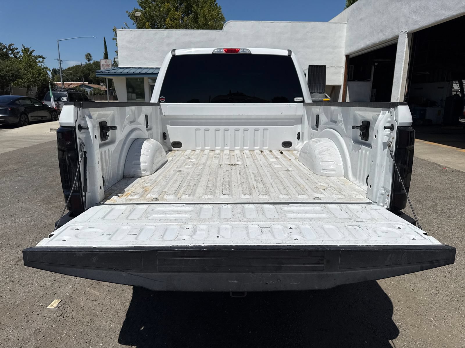 Used 2019 Ford F250 XLT w/ Snow Plow Prep Package AWD/4WD image 23