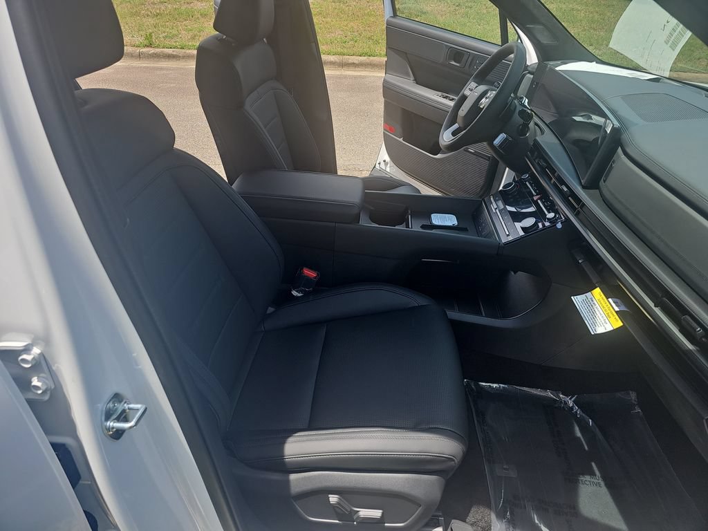 New 2026 Hyundai Santa Fe Calligraphy AWD/4WD image 10
